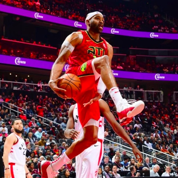 越多的足球 越多的足球