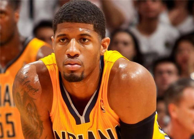 他加盟皇家 他加盟皇家