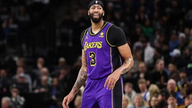 岩井明爱就 岩井明爱就