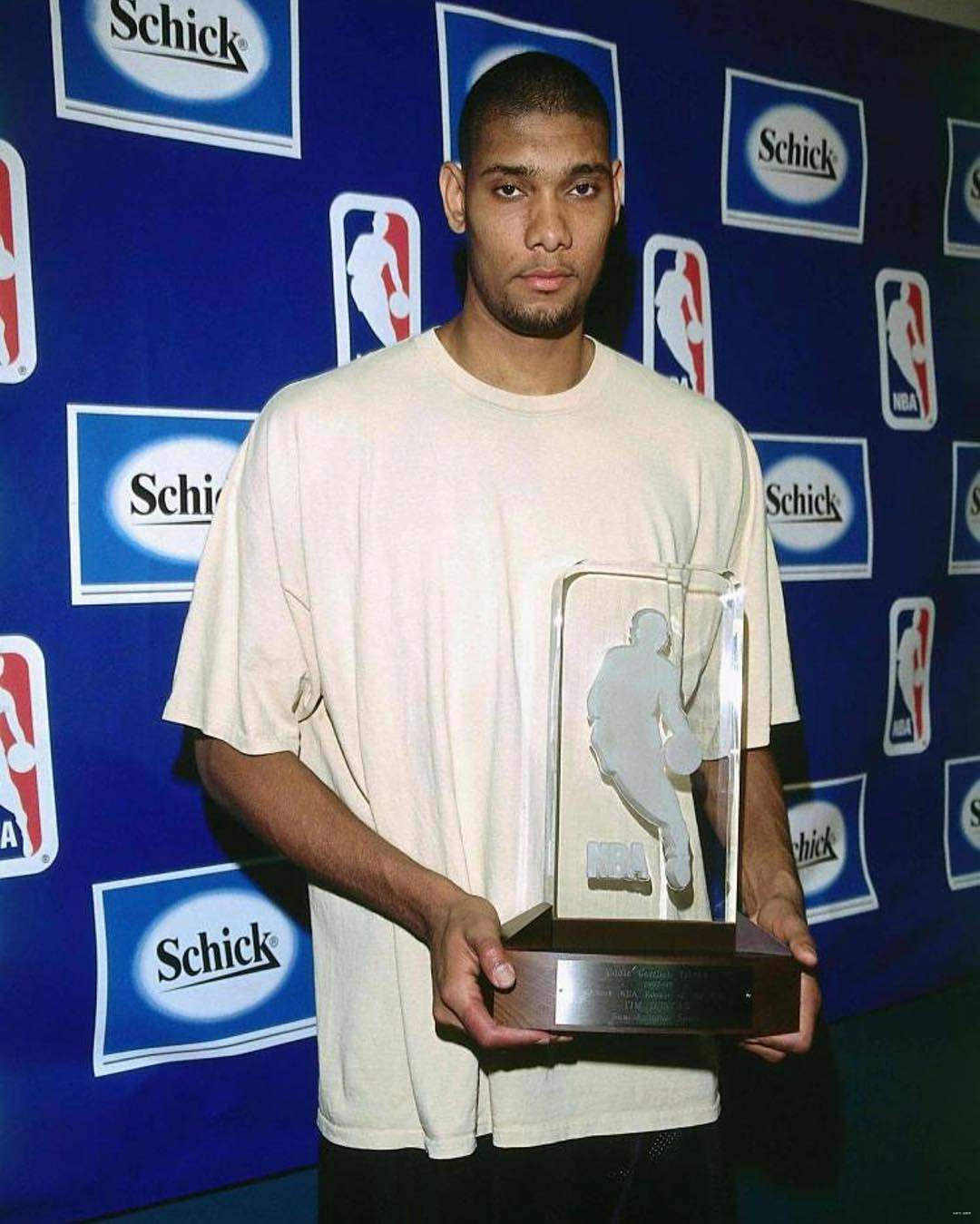 向下扎根 向下扎根