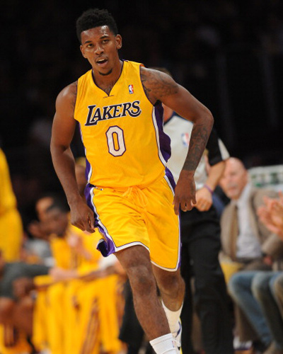 限定周边 限定周边